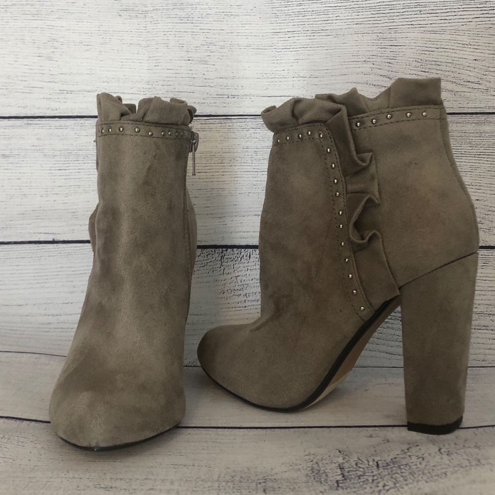 Francesca’s booties